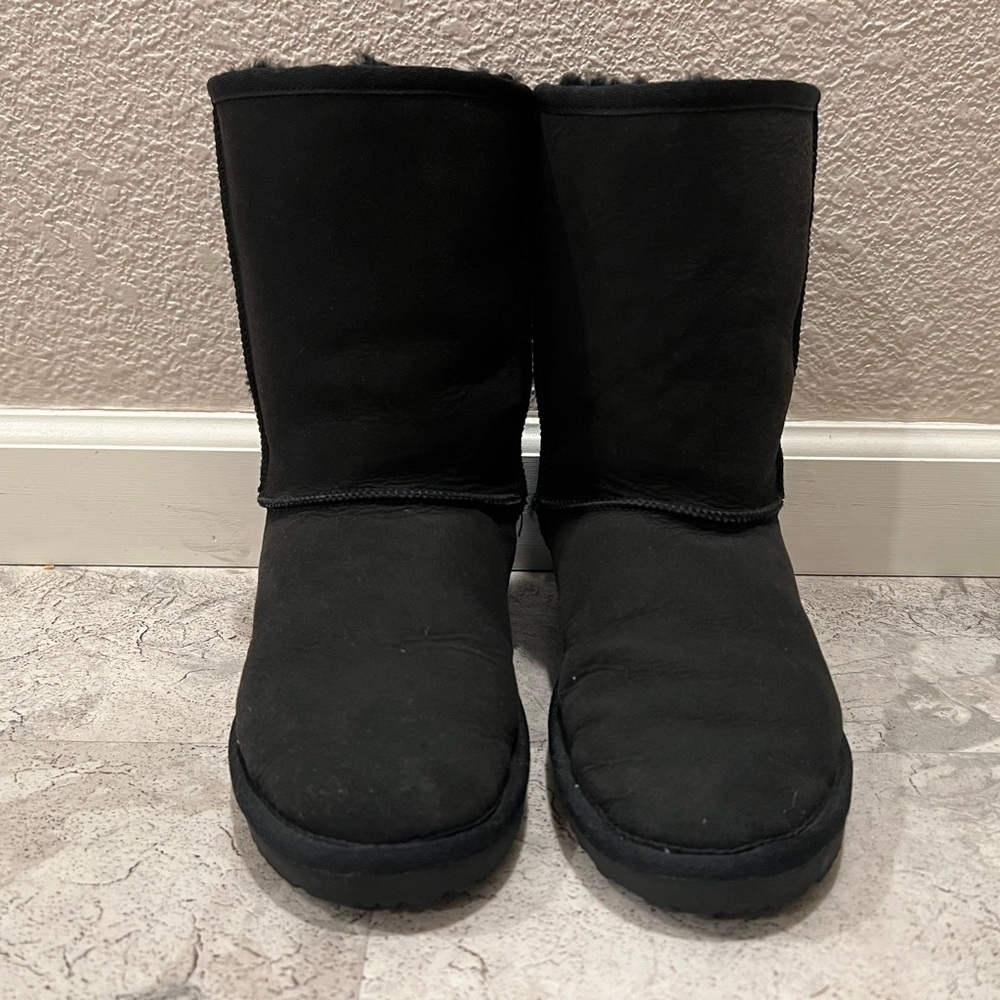 Black BEARPAW PLATINUM Boots